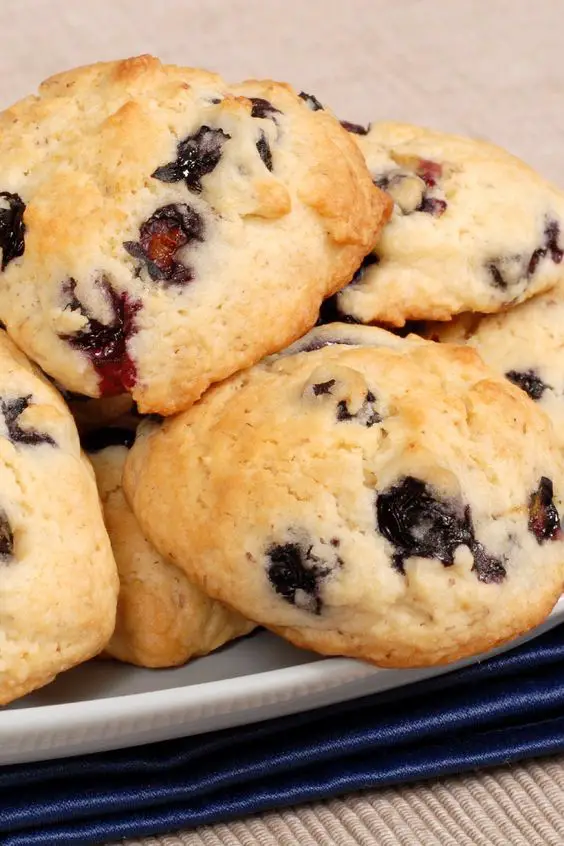 Blueberry Almond Cookies 