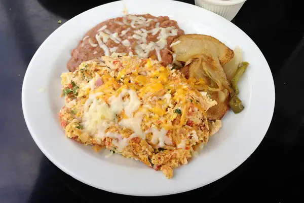 Mexican Chilaquiles (Breakfast Nachos) 