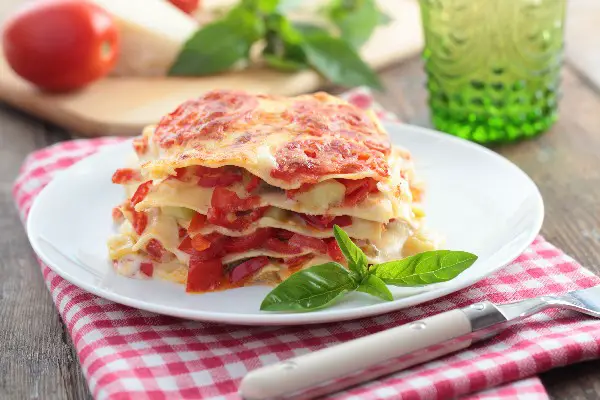 Cheesy Vegetarian Lasagna 