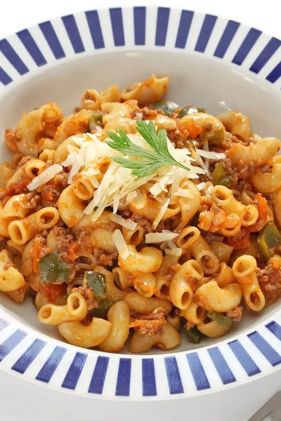 American Goulash with Ground Beef 
