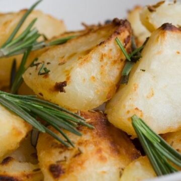 Crunchy Rosemary Potatoes