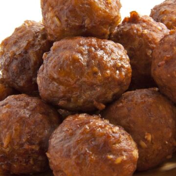 Closeup of a pile of Irresistible Baked Meatballs.