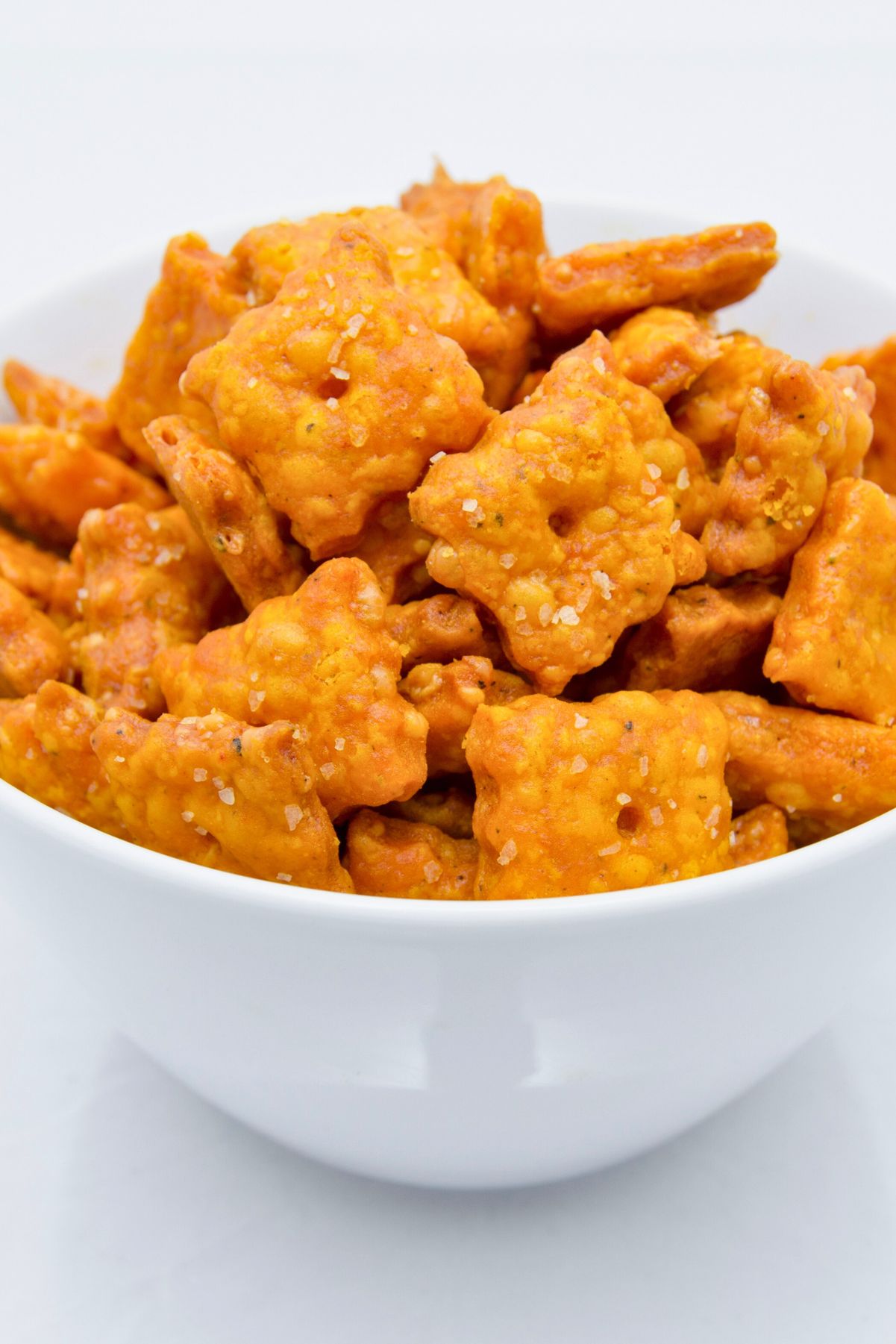 Homemade Copycat Cheez-It Cheddar Crackers