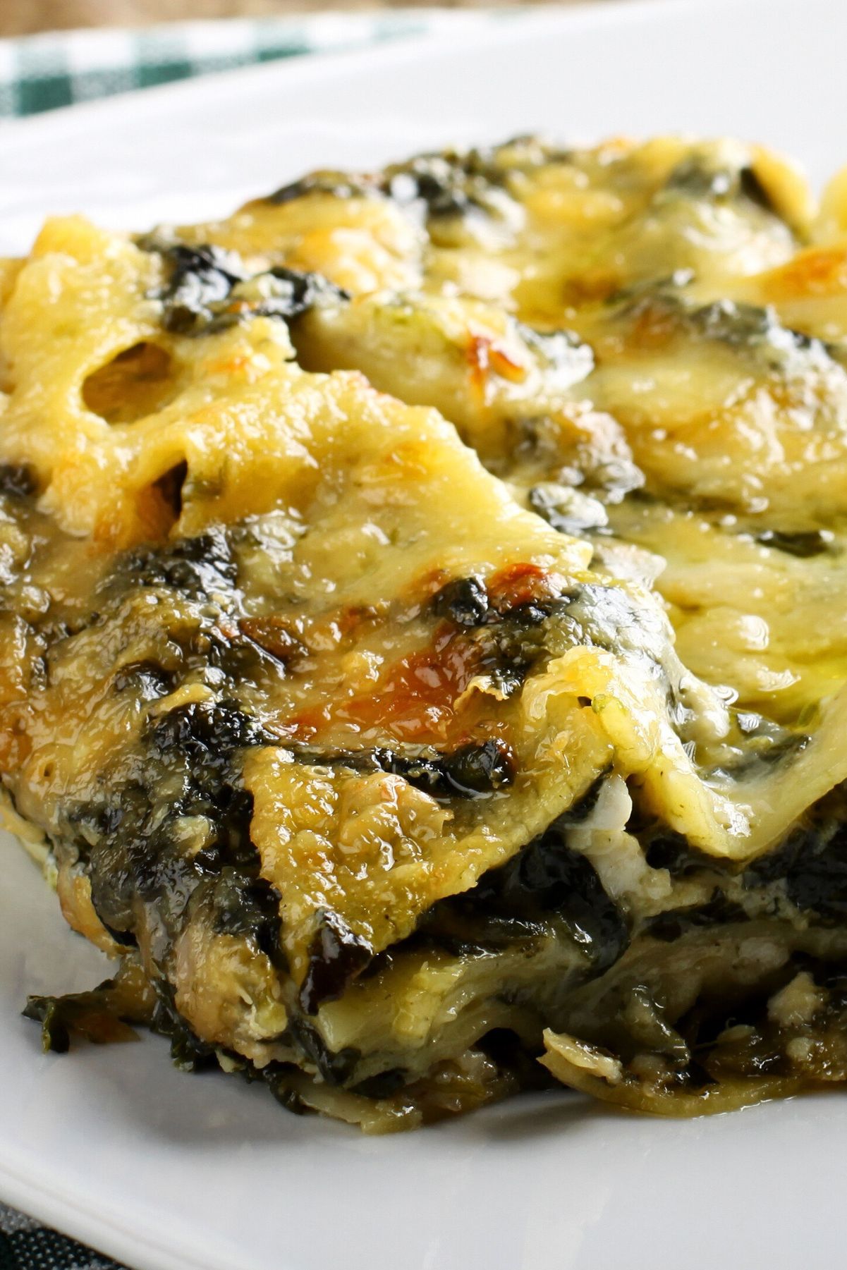 Chicken Alfredo Lasagna with Spinach