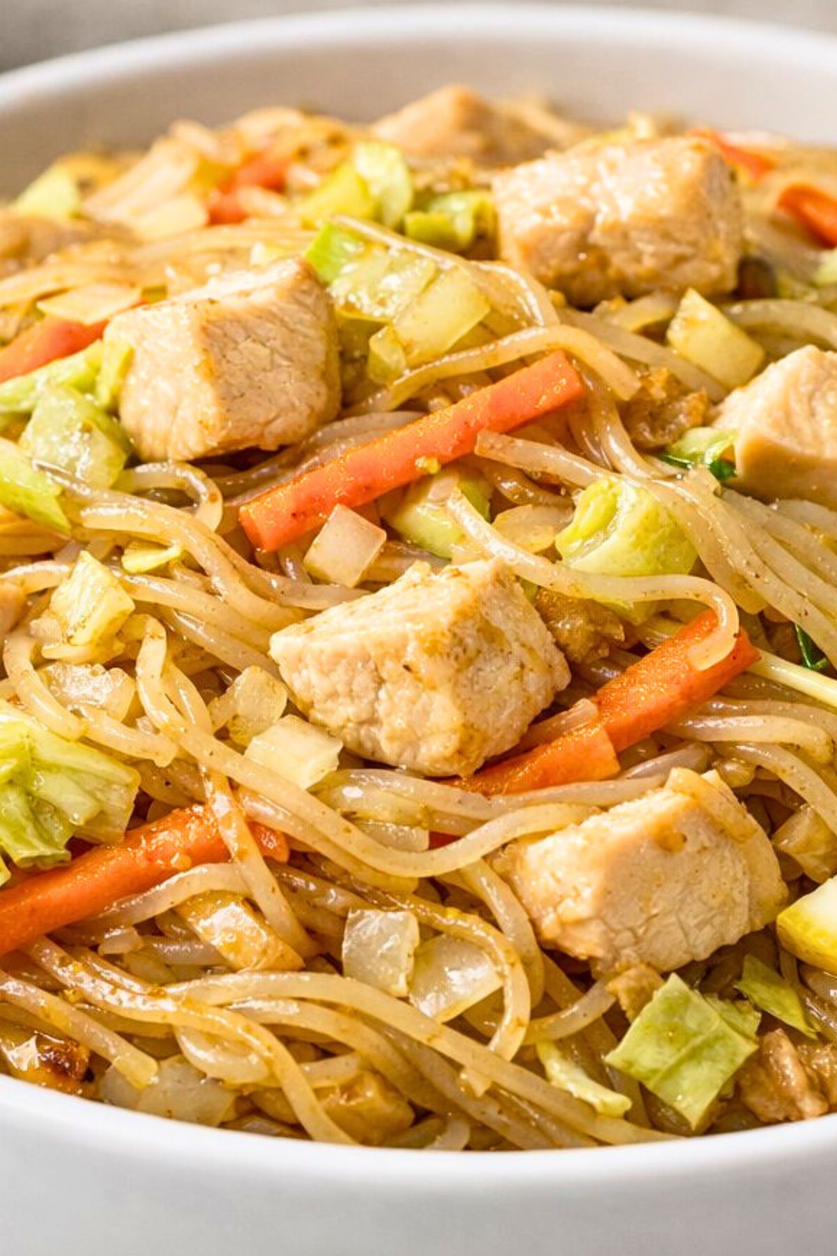 Easy Filipino Pancit with Chicken and Cabbage